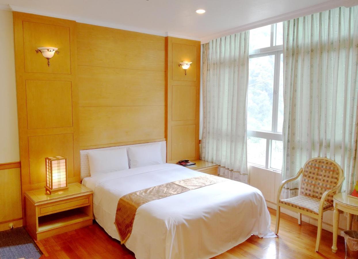 Jenq Yang Hotspring Hotel Ren'ai Eksteriør billede